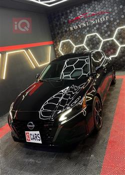 نيسان ألتيما